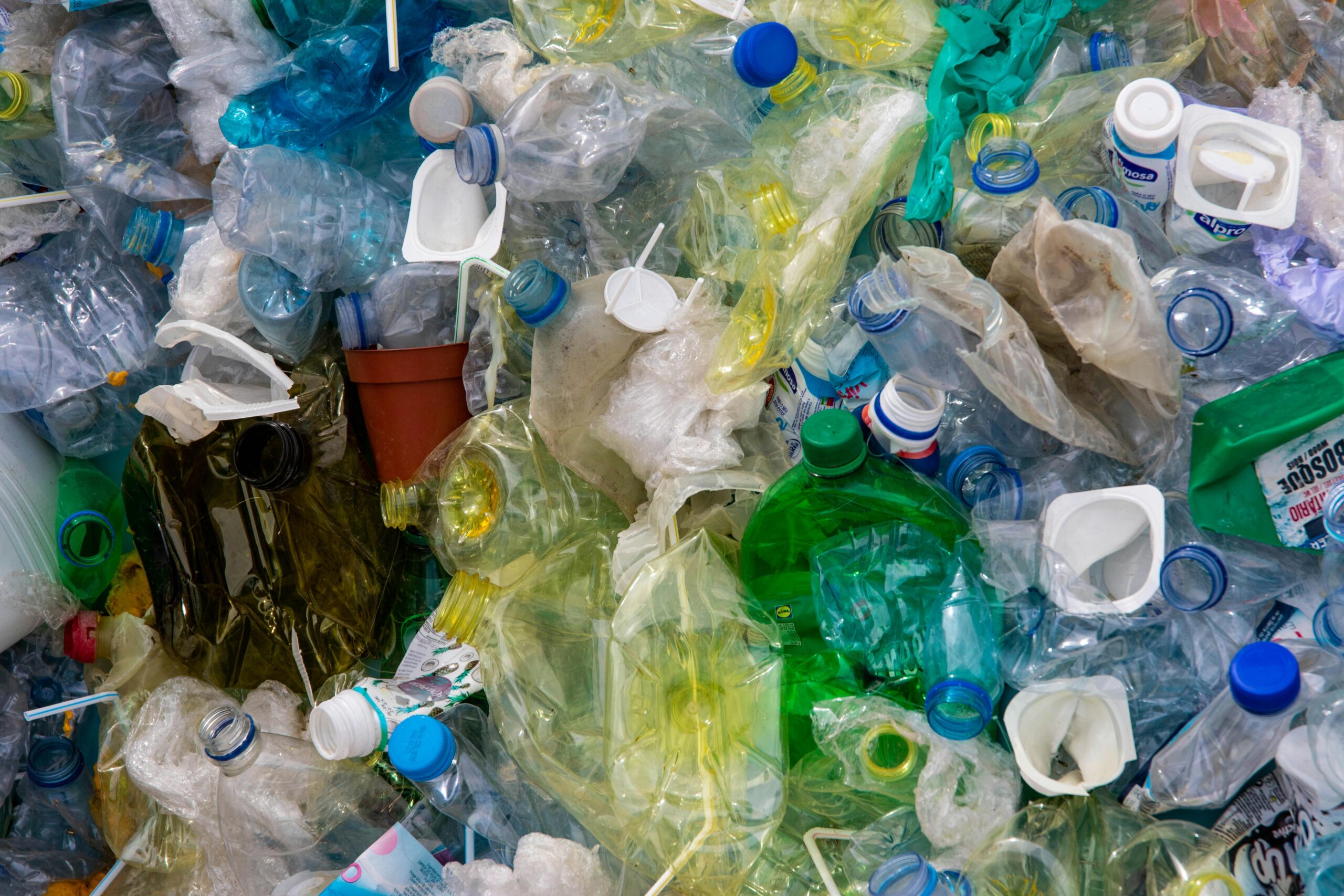 plastic waste in landfill site